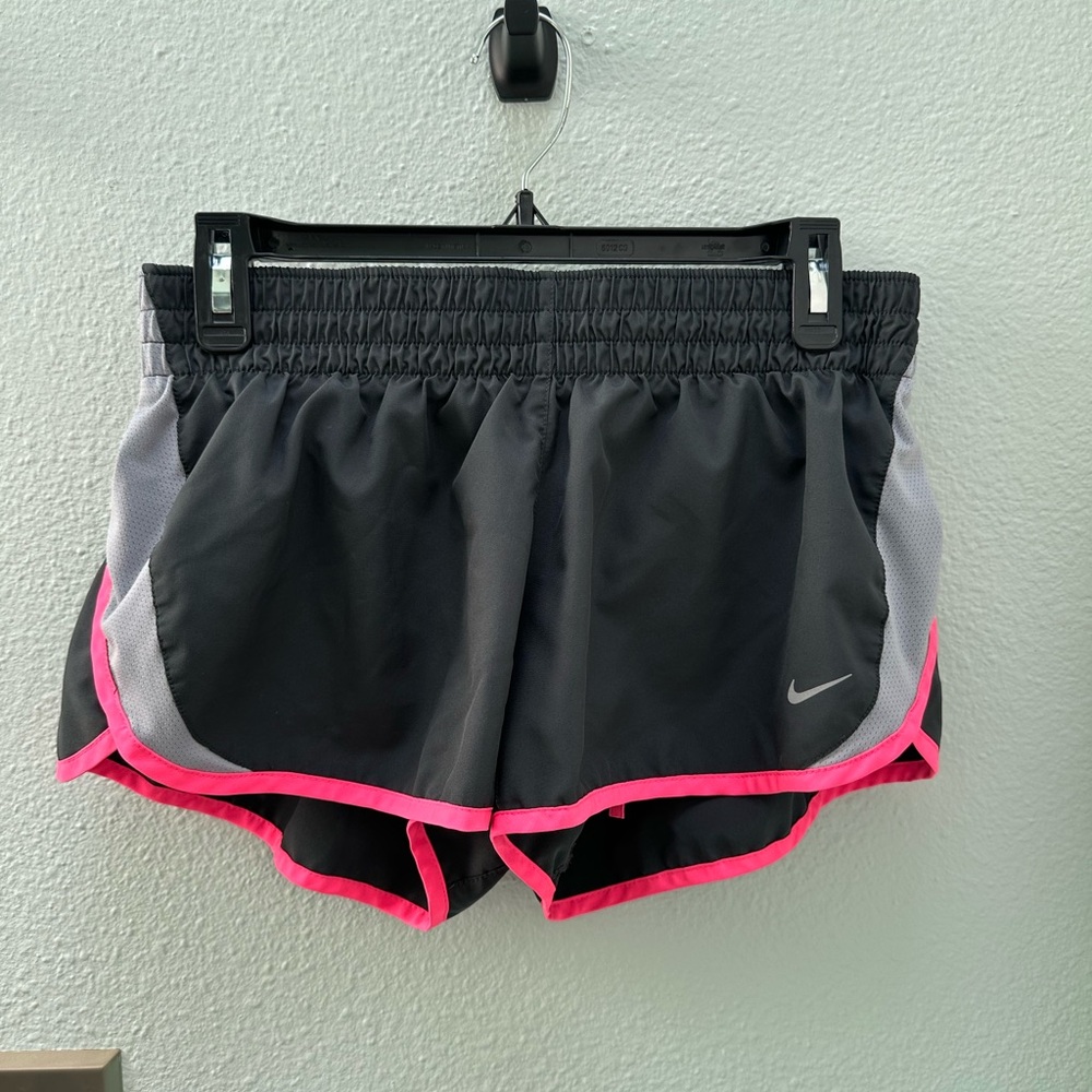 Women’s Nike Black and Pink Dri-Fit Shorts size L - Picture 1 of 8